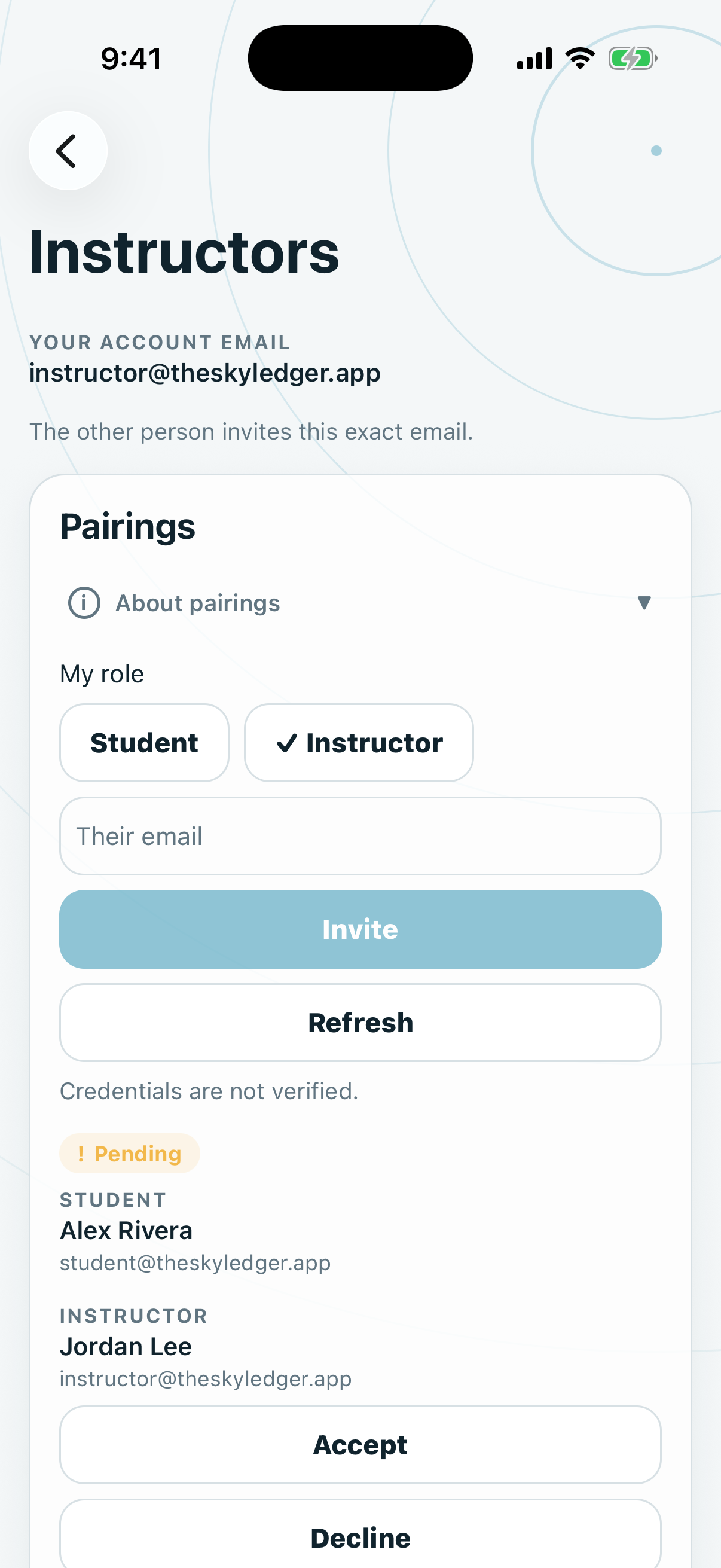A pending pairing with Accept and Decline